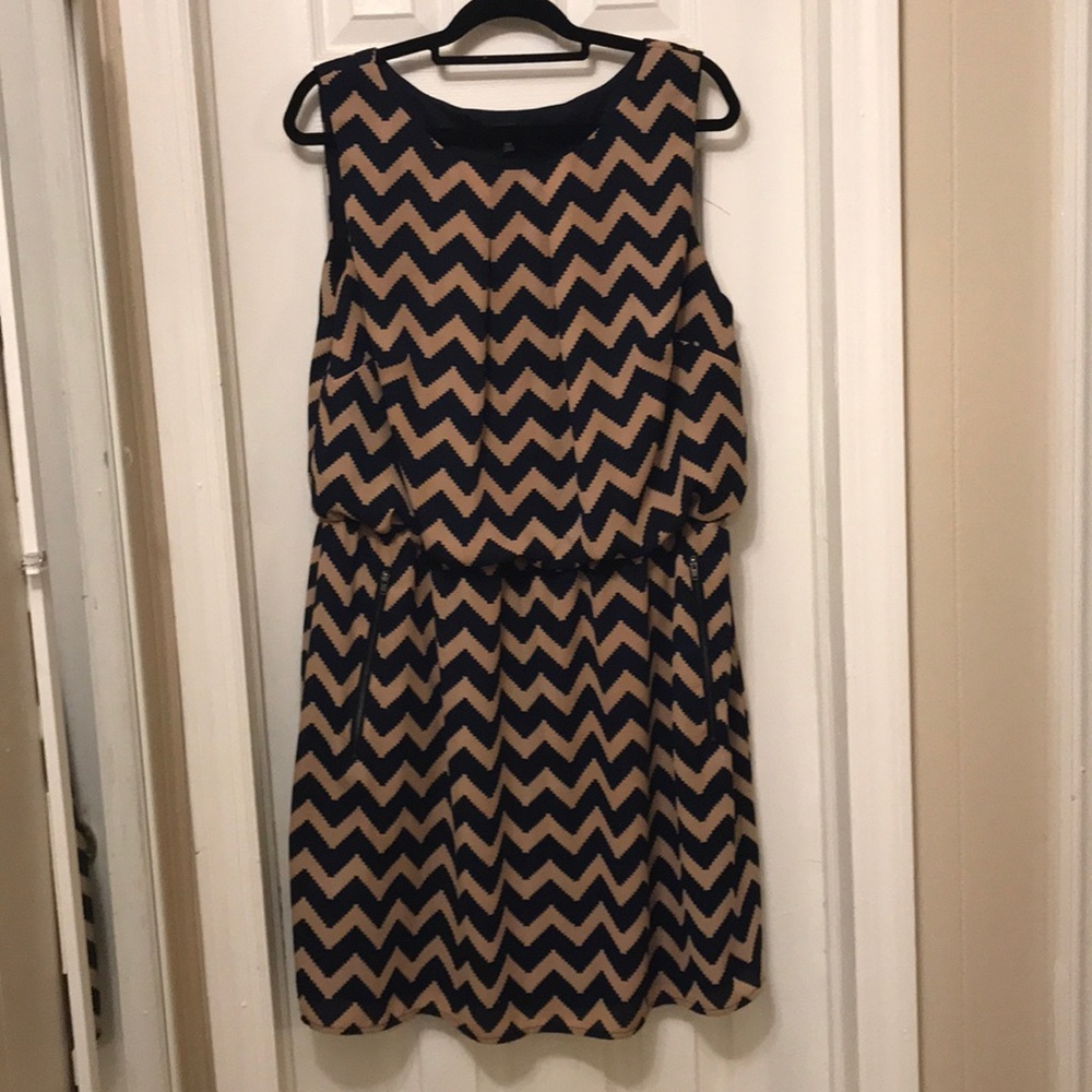 Women’s dress